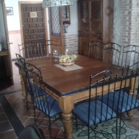 Rural La Enhorcadora בית כפרי