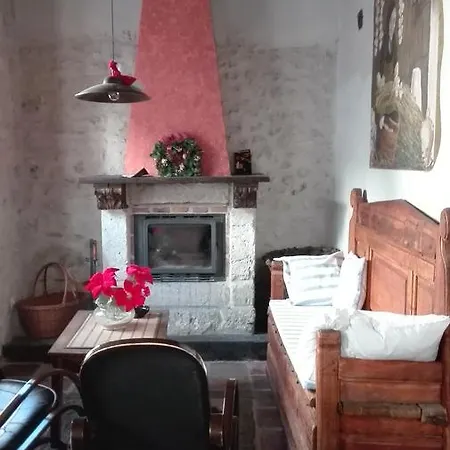 Rural La Enhorcadora Casa rural